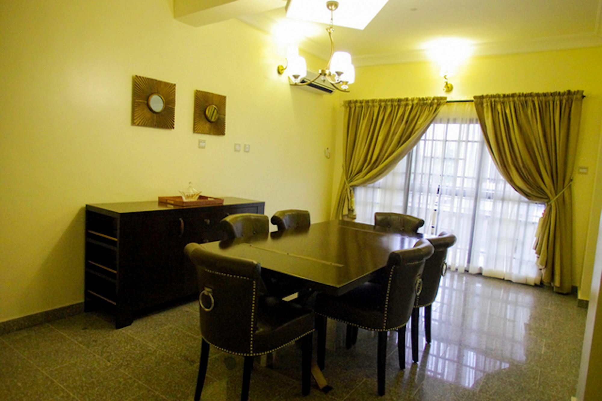 לגוס Gemini Place Apartments מראה חיצוני תמונה